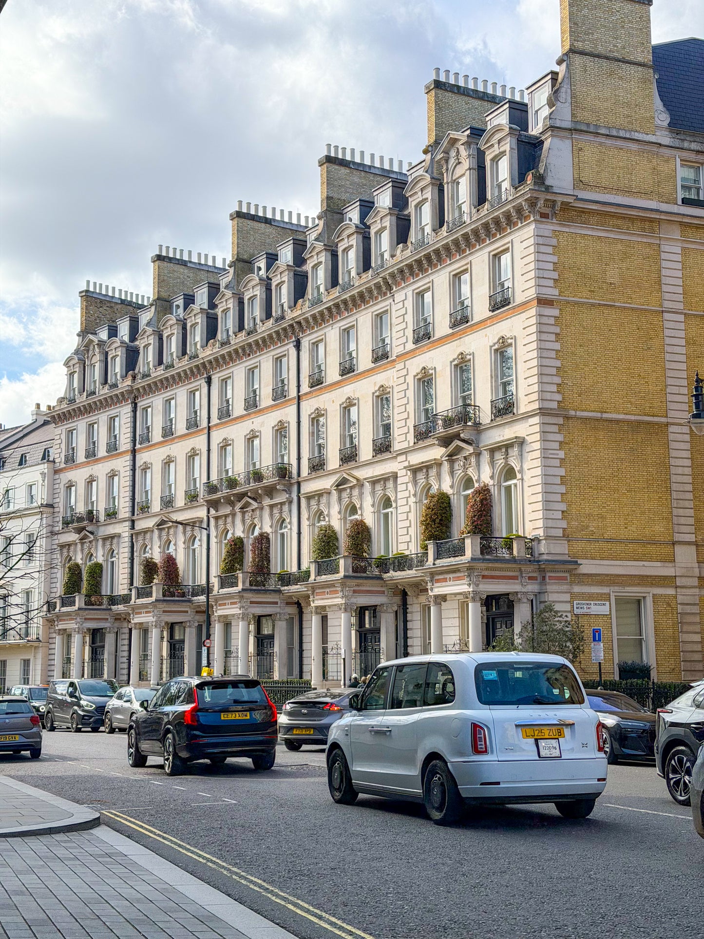 London Walk #25: The Marylebone to Belgravia Walk