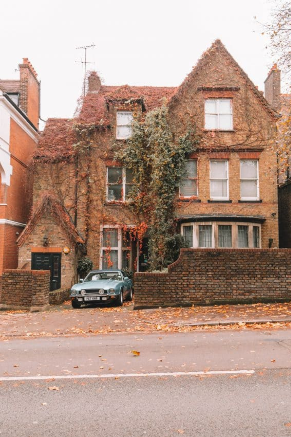 London Walk #11: Hampstead Autumn Walk